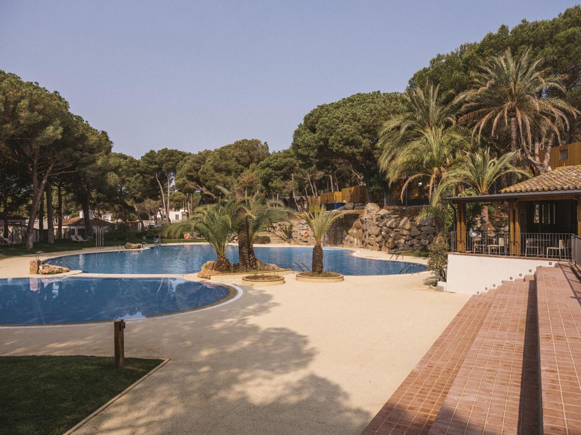 Wecamp Cala Montgo Hotell L' Escala Exteriör bild