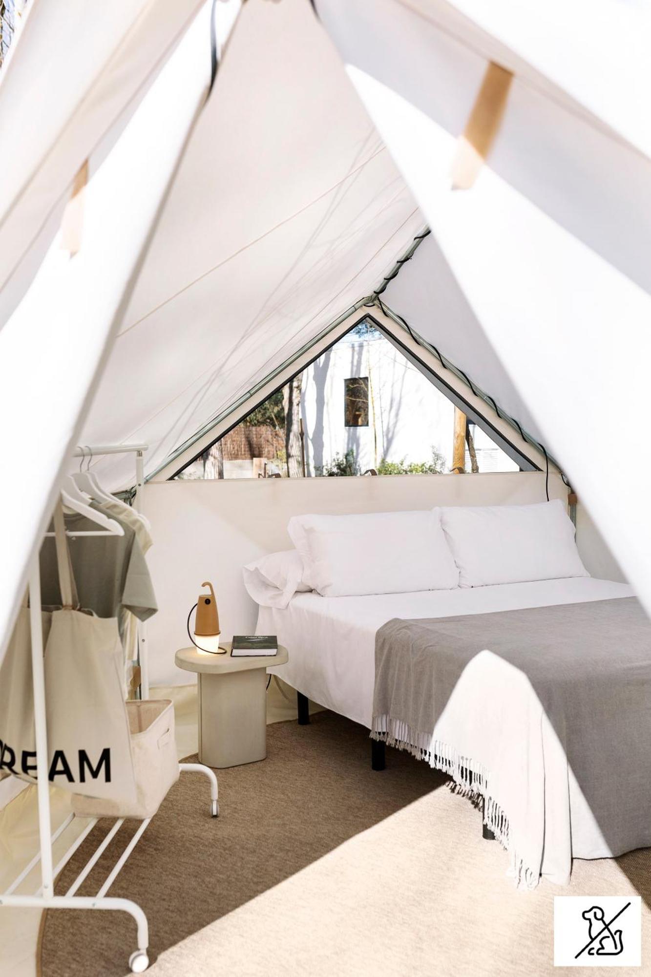 Wecamp Cala Montgo Hotell L' Escala Exteriör bild